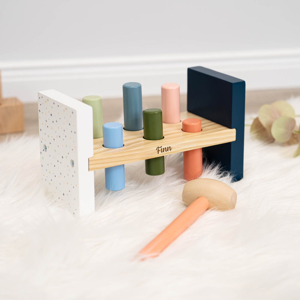 Hammerspiel Kinder ab 1 Jahr - Klopfspiel aus Holz mit Personalisierung - Muckelmeister