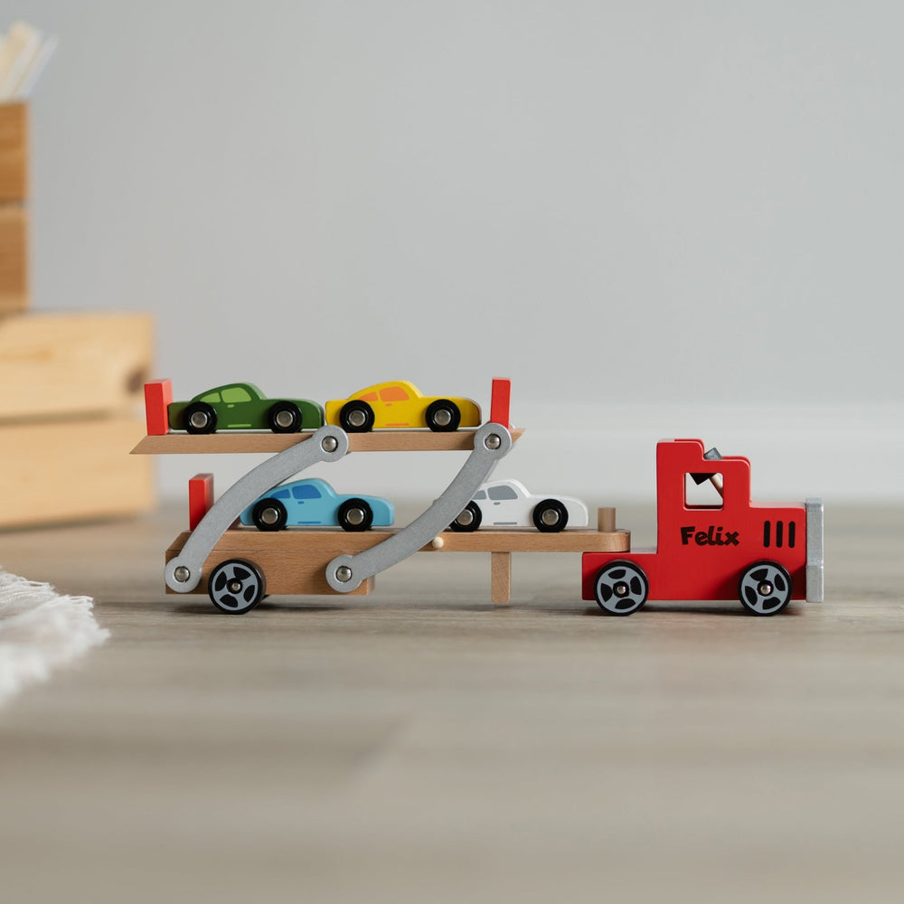 Autotransporter Spielzeug Holz mit Personalisierung - Rot - Muckelmeister