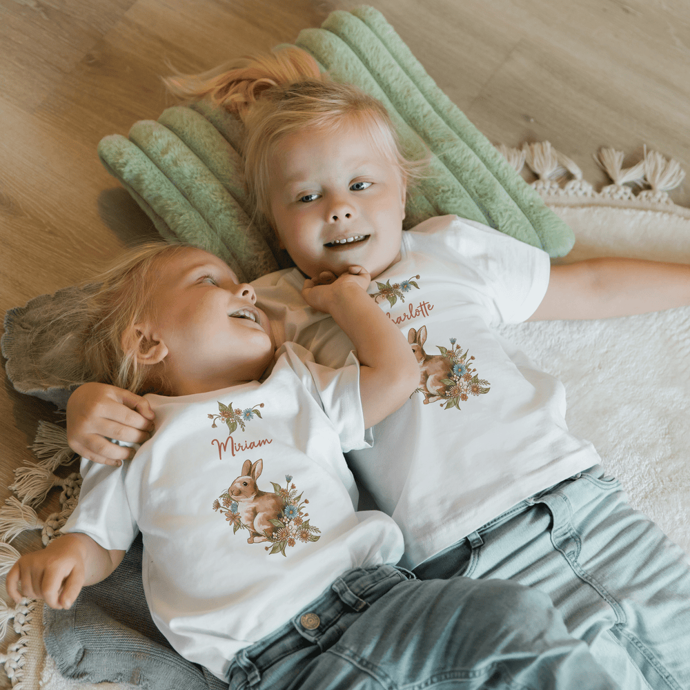 Klassischer Babystrampler und Klassisches T-Shirt kurzärmlig - Hase Blumen - Muckelmeister
