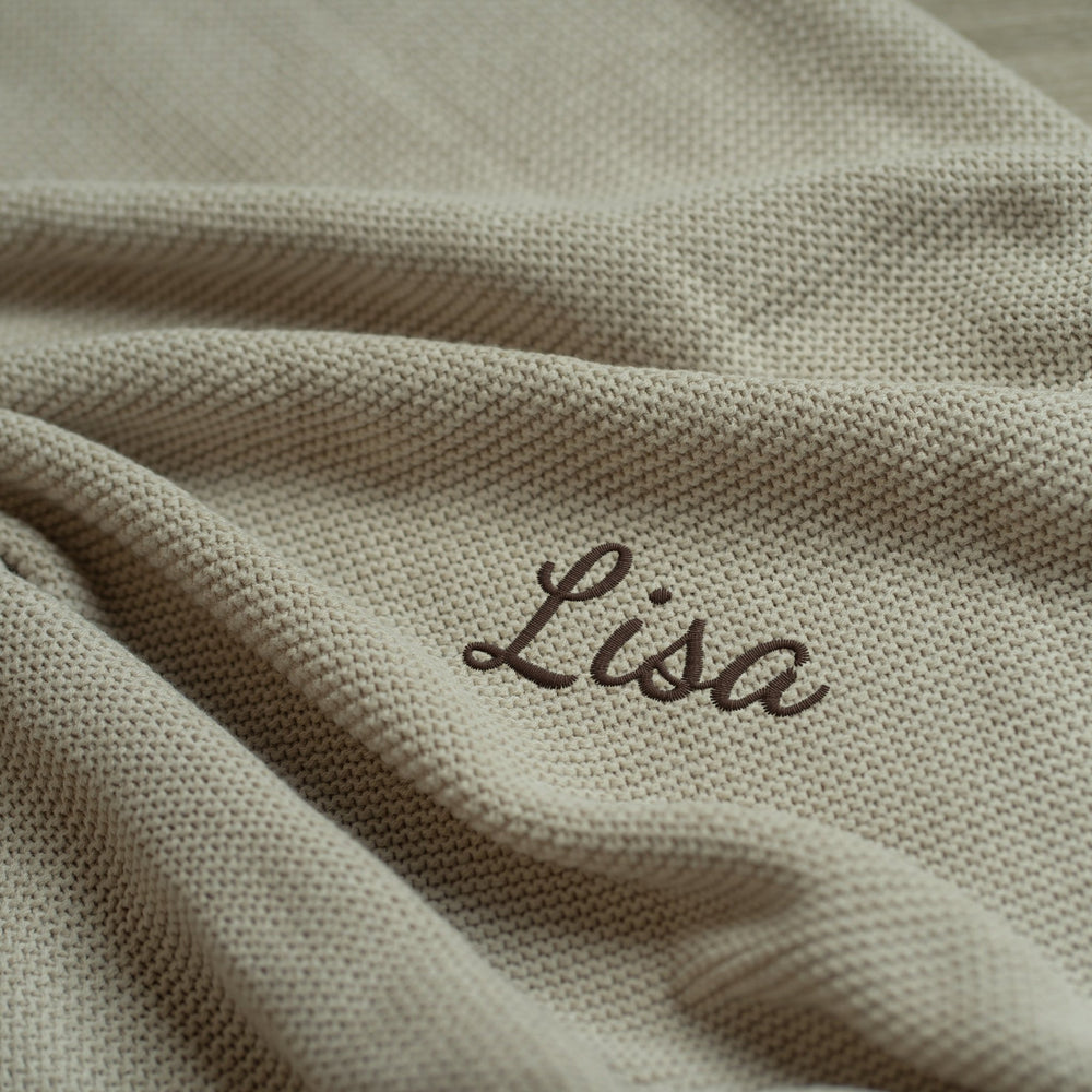 Babydecke personalisiert | Gestrickte Kuscheldecke mit Namen | Stick - Muckelmeister