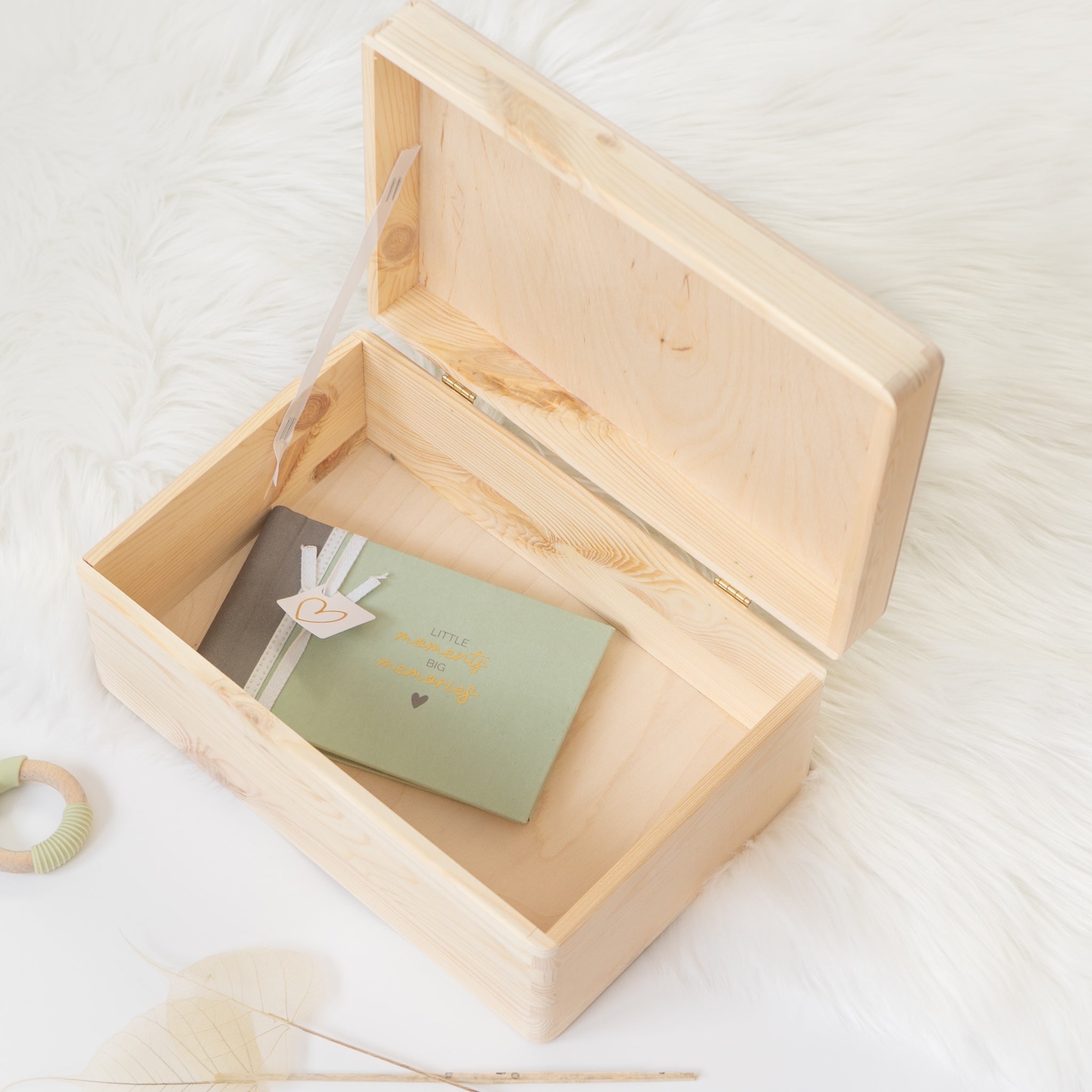Erinnerungsbox Baby - Regenbogen rosa Herzen
