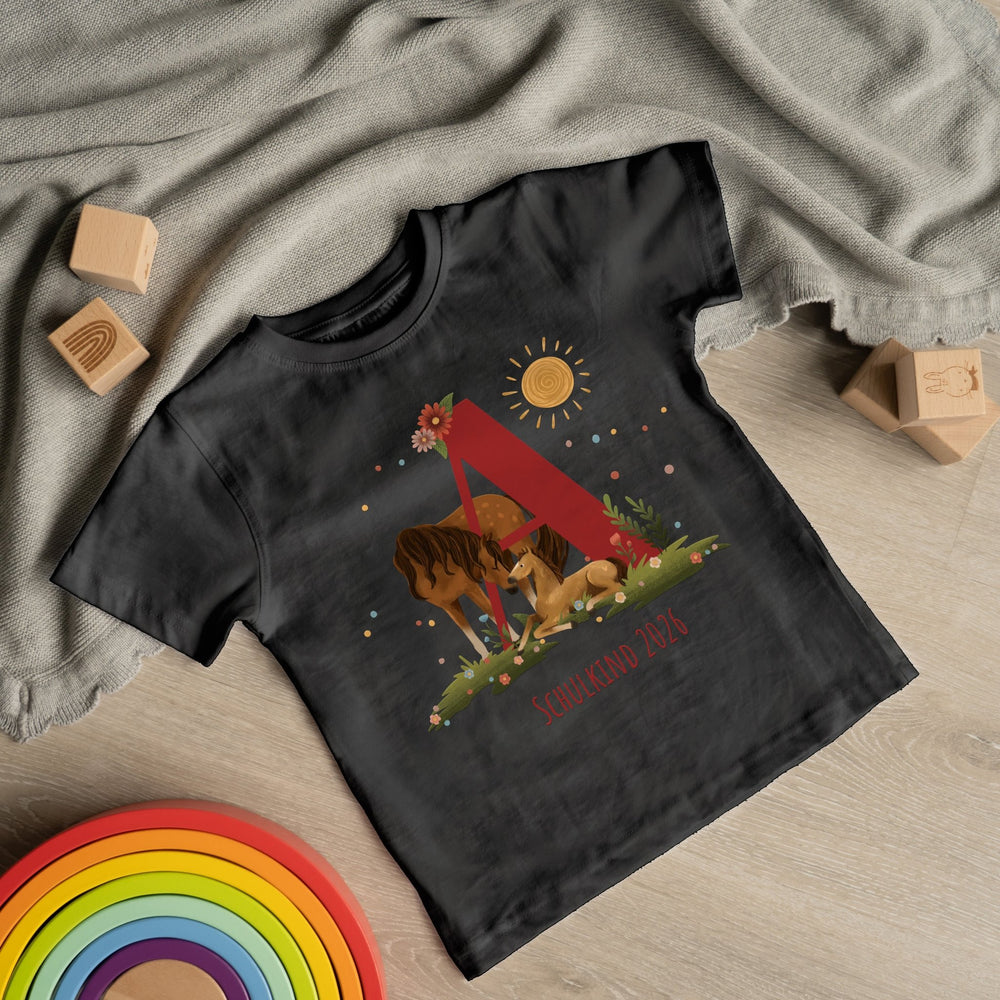 Personalisiertes Kinder T-Shirt mit Namen - Pferdewiese - Muckelmeister