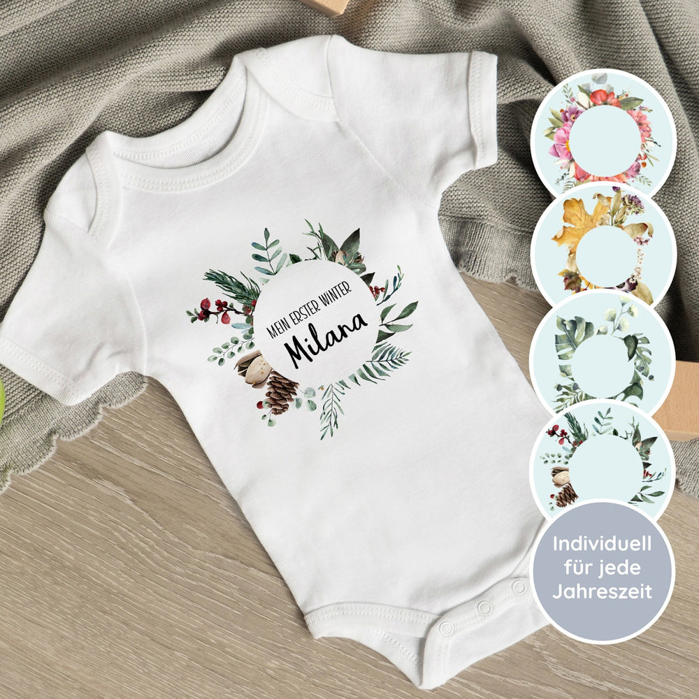 Klassischer Babystrampler kurzärmlig - Jahreszeiten Kreis - Muckelmeister
