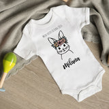 Klassischer Babystrampler kurzärmlig - Hase mit Blumenkrone - Muckelmeister