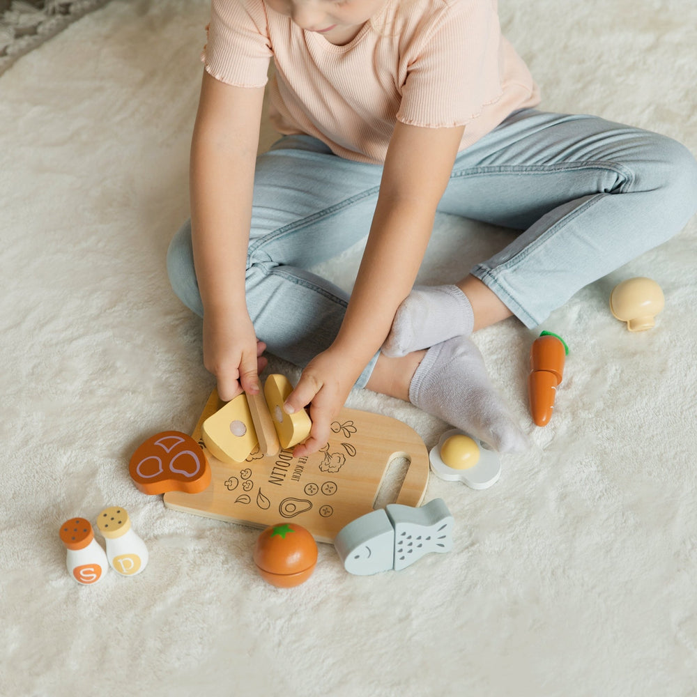 Schneidebrett mit Lebensmitteln - Gemüse - Muckelmeister