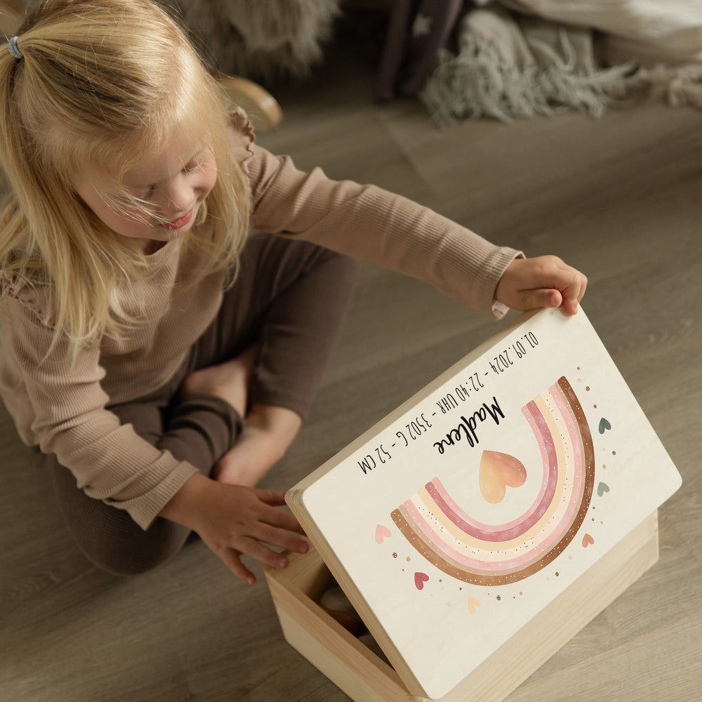 Erinnerungsbox Baby - Regenbogen rosa Herzen - Muckelmeister