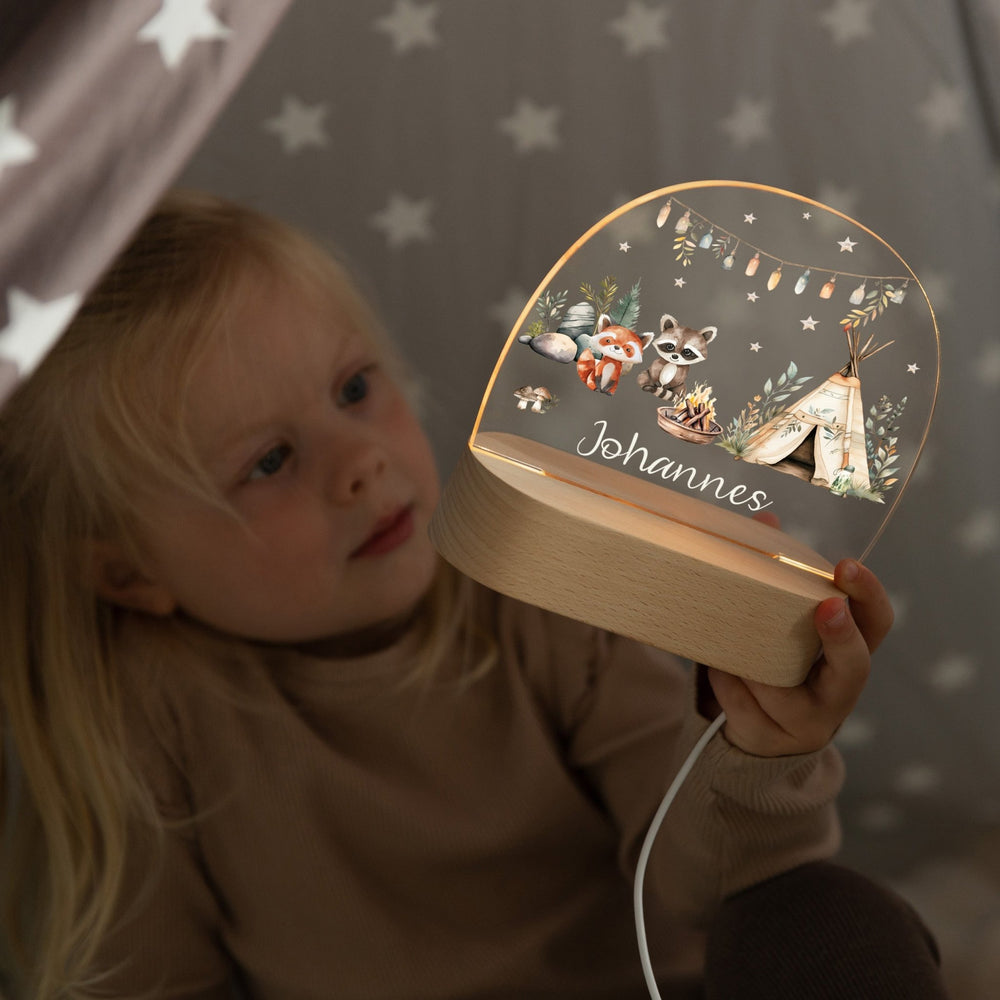 LED Nachtlicht Kinder personalisiert - Lagerfeuer Tiere - Muckelmeister