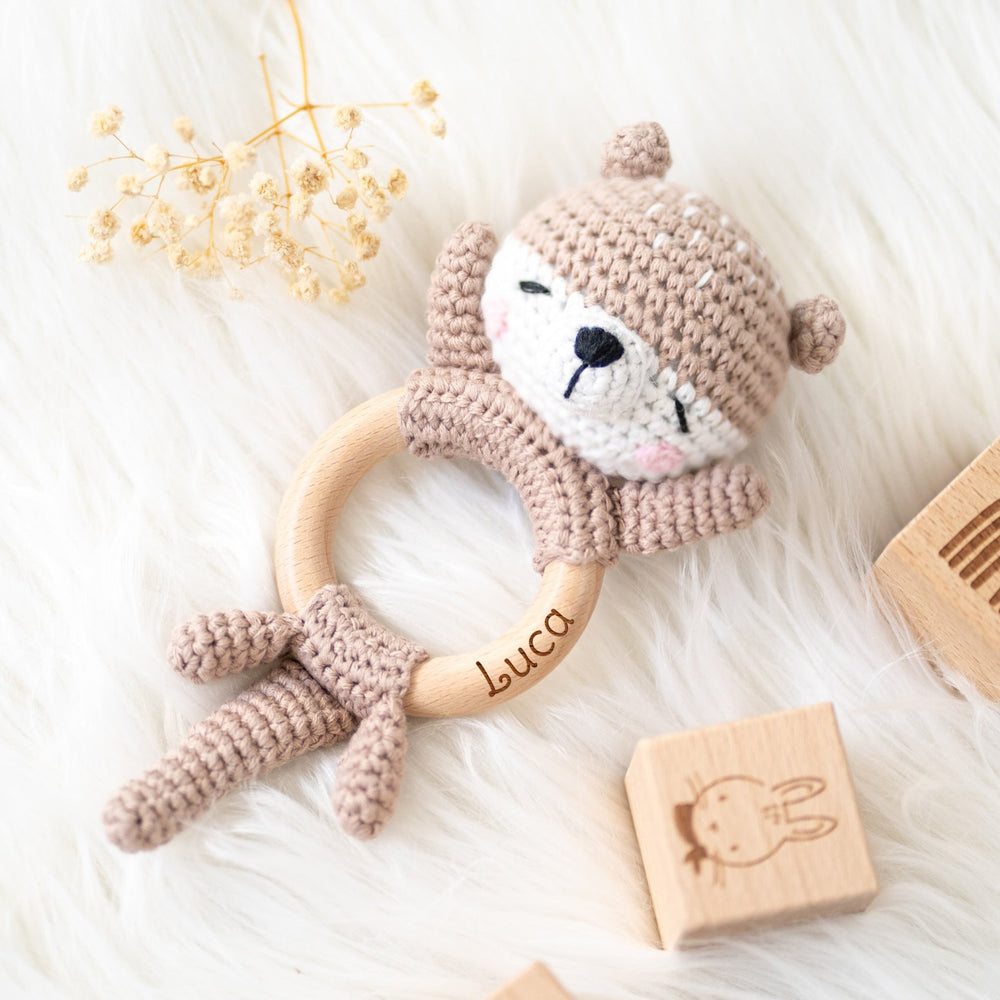 Greifling Baby mit Namen - Otter - Muckelmeister